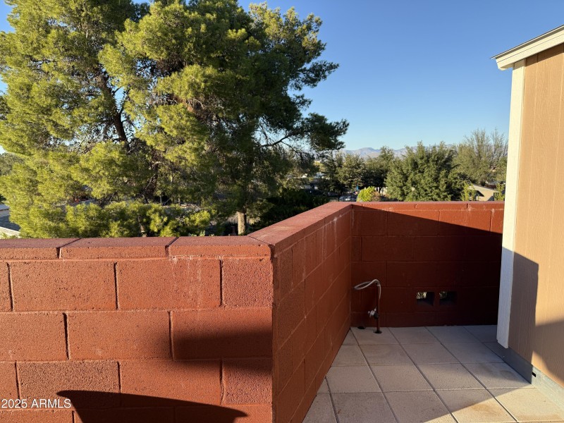 Block fencing with propane HU