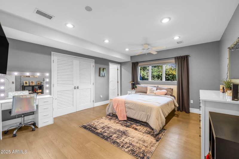 16-web-or-mls-896A3283