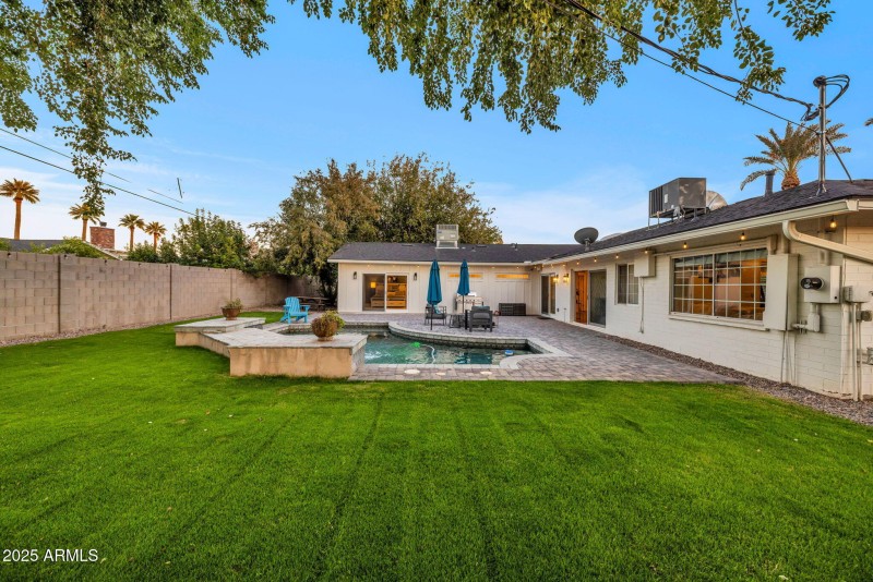 64-web-or-mls-896A3645