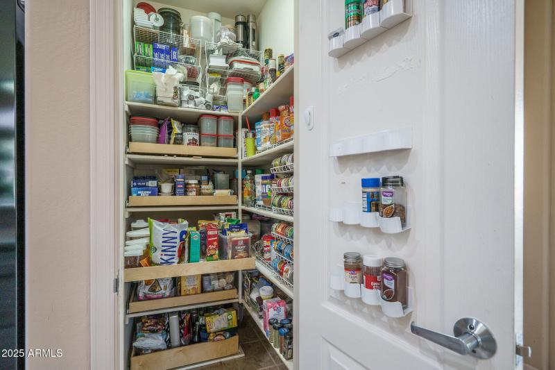10) PANTRY