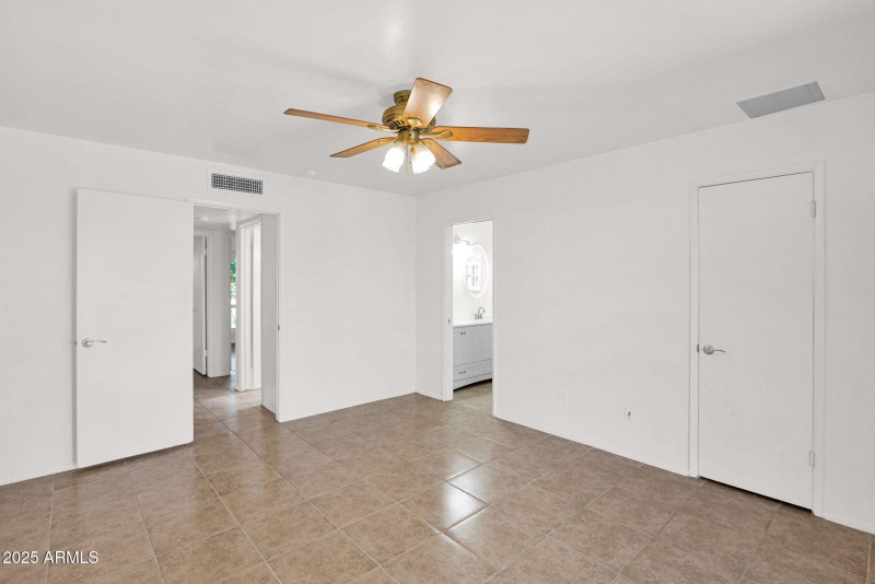 25-web-or-mls-P1360908