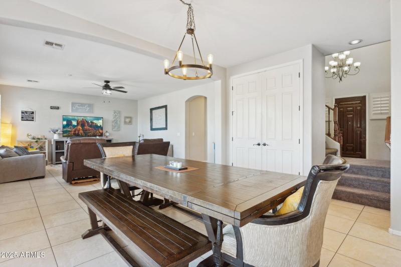 9-web-or-mls-30522-n-rebecca-ln