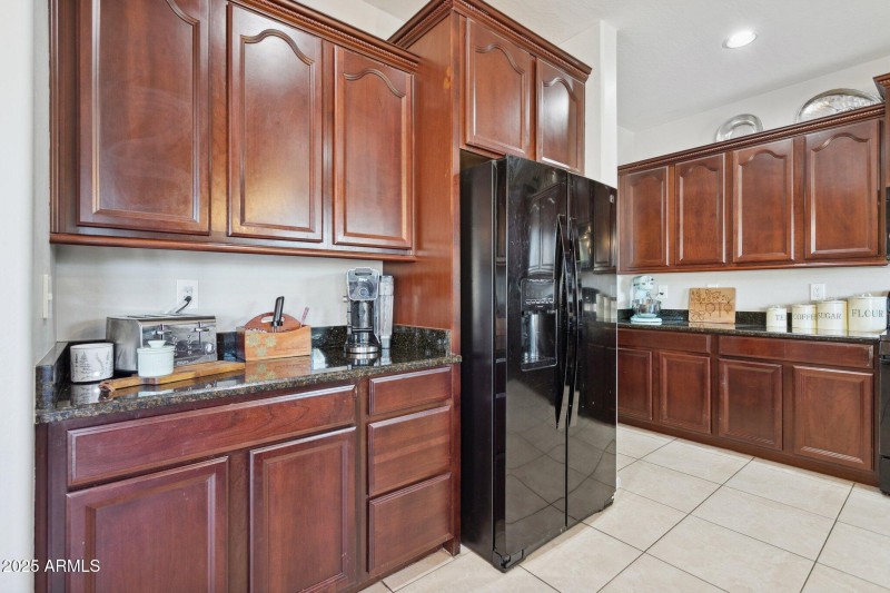 11-web-or-mls-30522-n-rebecca-ln