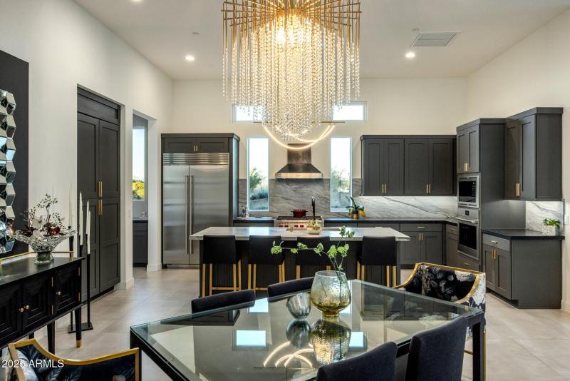 Open Flow for Entertaining