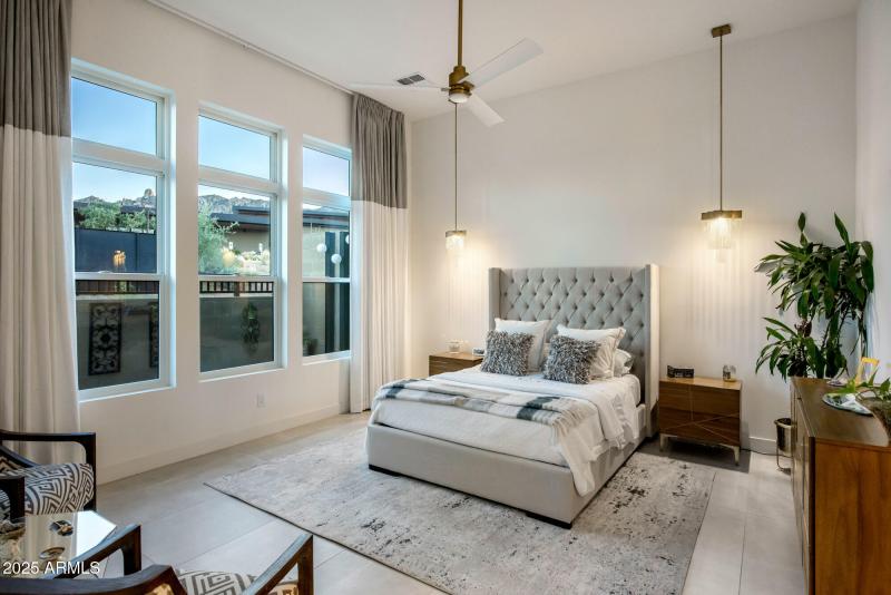 Spacious Primary Suite