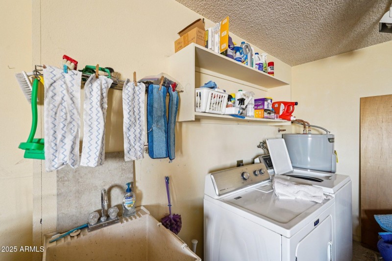 33-web-or-mls-125th Ave-S1211-033