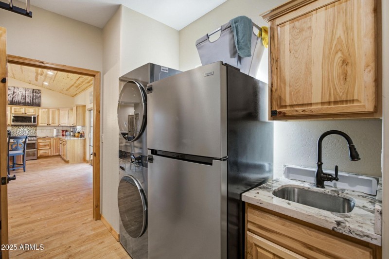 1579GreentreeCir-HeberOvergaard-AZ-21