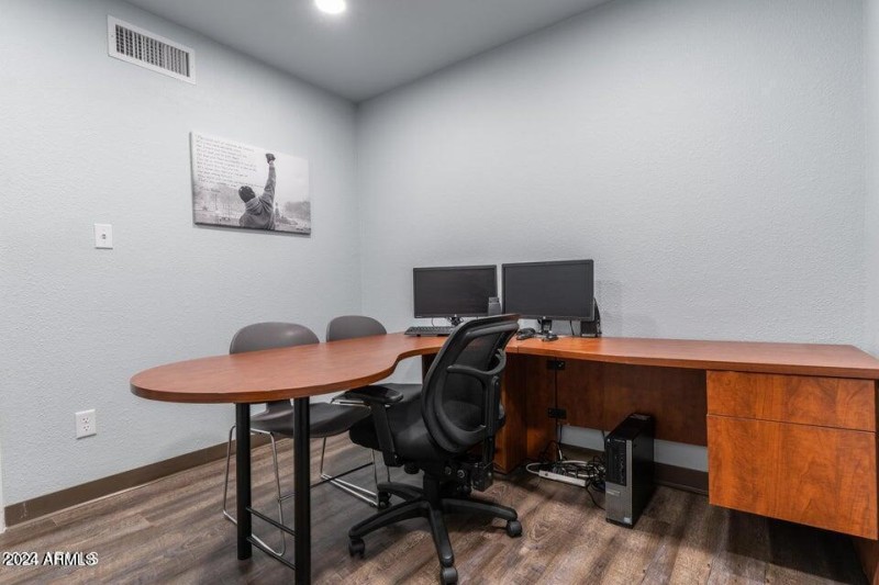 20240918000819518919000000-o-1