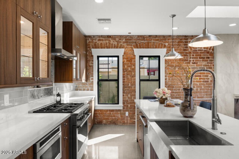 Sheridan kitchern east wall