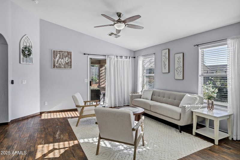 29849 N Mesquite Cir-12