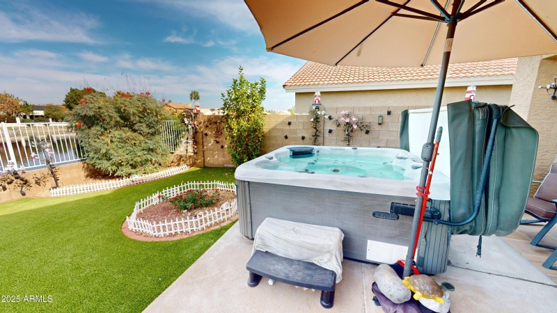 7804-W-Julie-Dr-11122025_173139