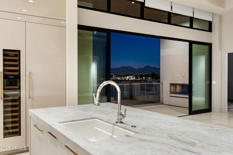 6587 N Palmeria Blvd #3010 (9 of 41)