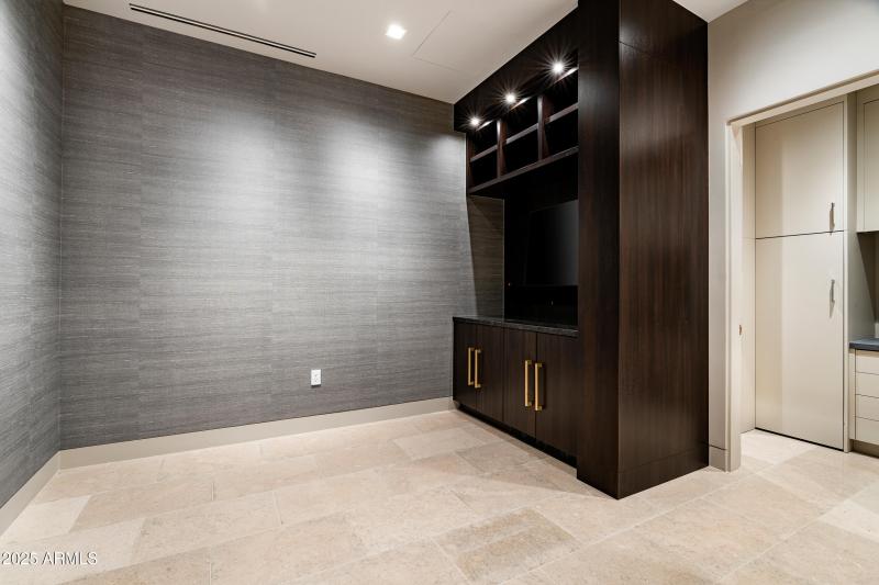 6587 N Palmeria Blvd #3010 (11 of 41)