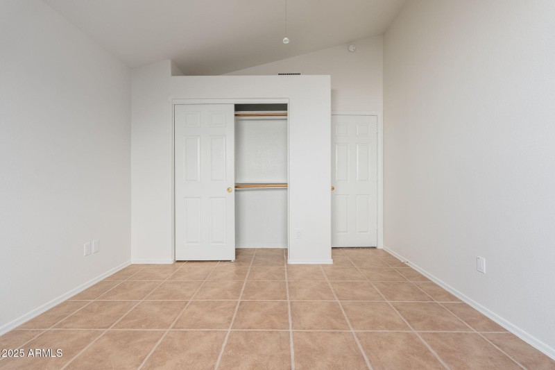 4154 E Rockledge Rd - 25