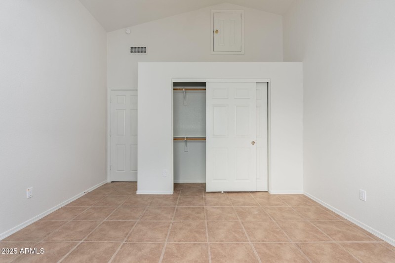 4154 E Rockledge Rd - 27