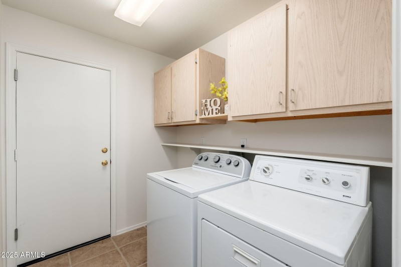 4154 E Rockledge Rd - 31