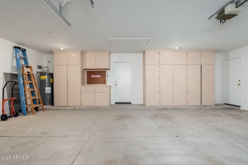 4154 E Rockledge Rd - 33