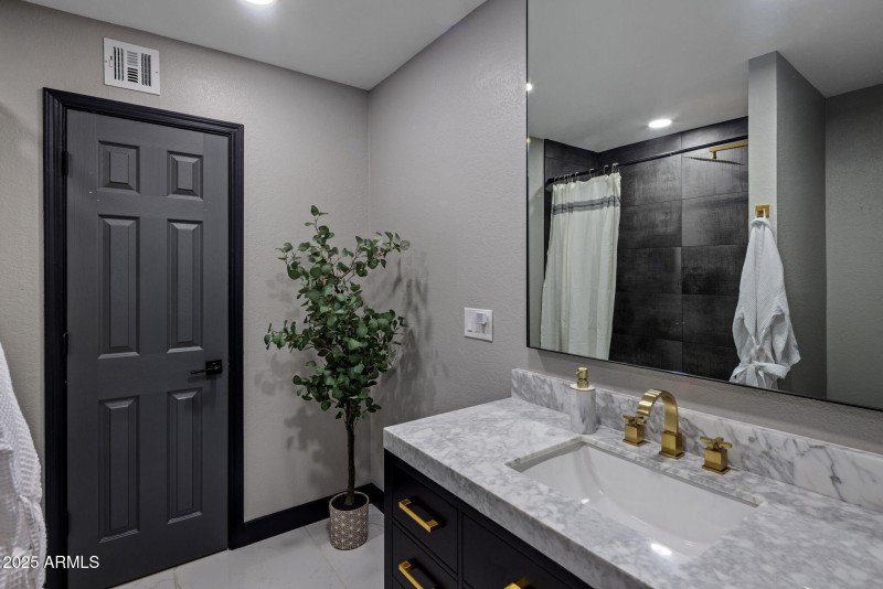 27-web-or-mls-IMG_4802 copy