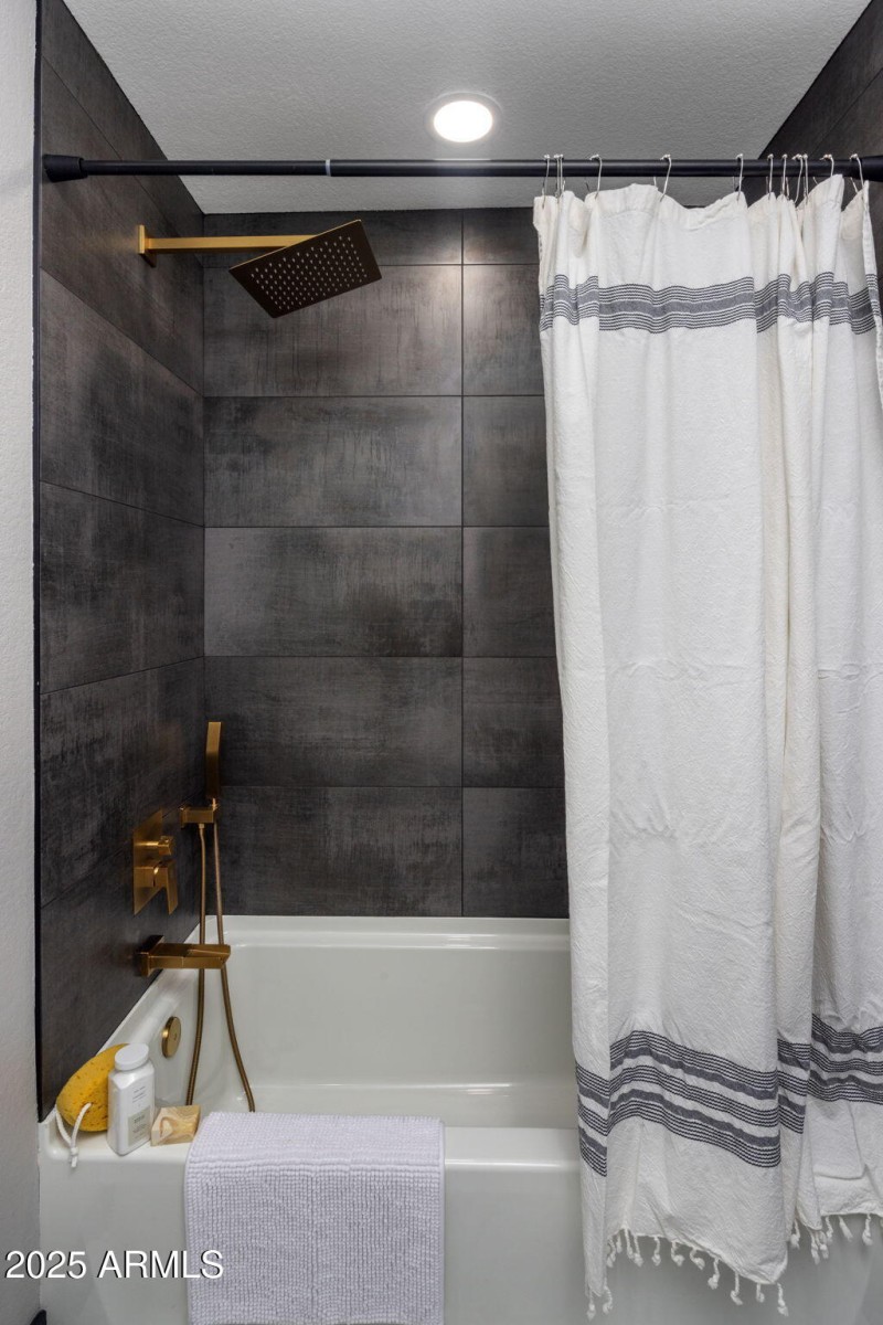 28-web-or-mls-IMG_4805 copy