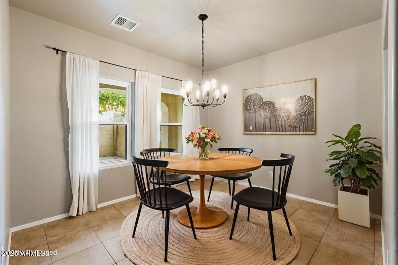 Dining Area Virtually Staged