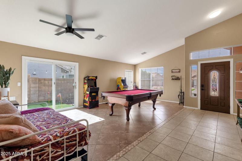 6-web-or-mls-2617-s-athena
