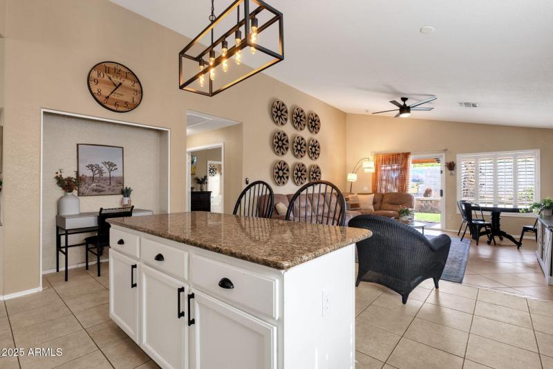 11-web-or-mls-2617-s-athena