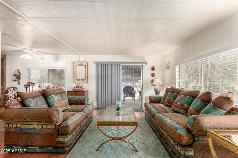 07 Union Hills 370