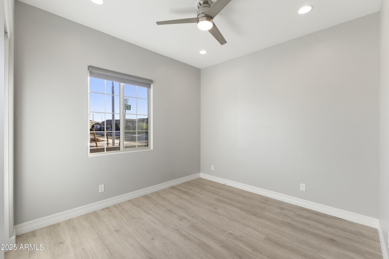 19-11086 W Hadley St