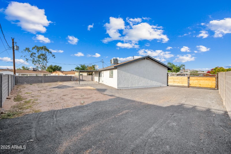 38-11121ECC-ocupix-ALL