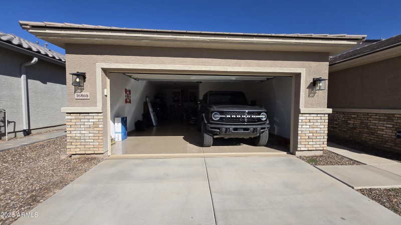 3 Car Tandem Garage
