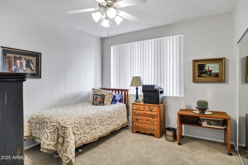 16013 S Desert Foothills Pkwy apt 2117-1