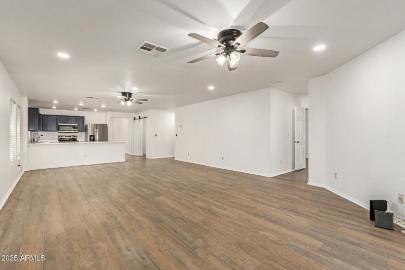 45542 W Guilder Ave Maricopa, AZ 85139