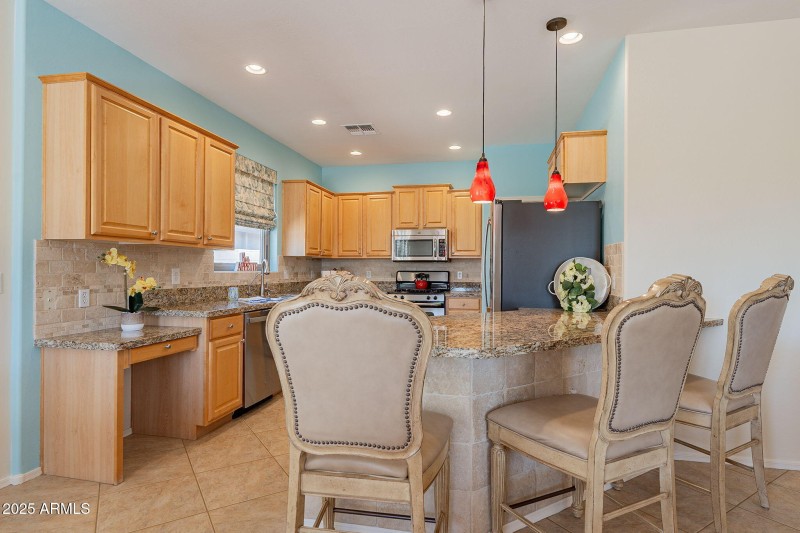 16-web-or-mls-Elderberry-16