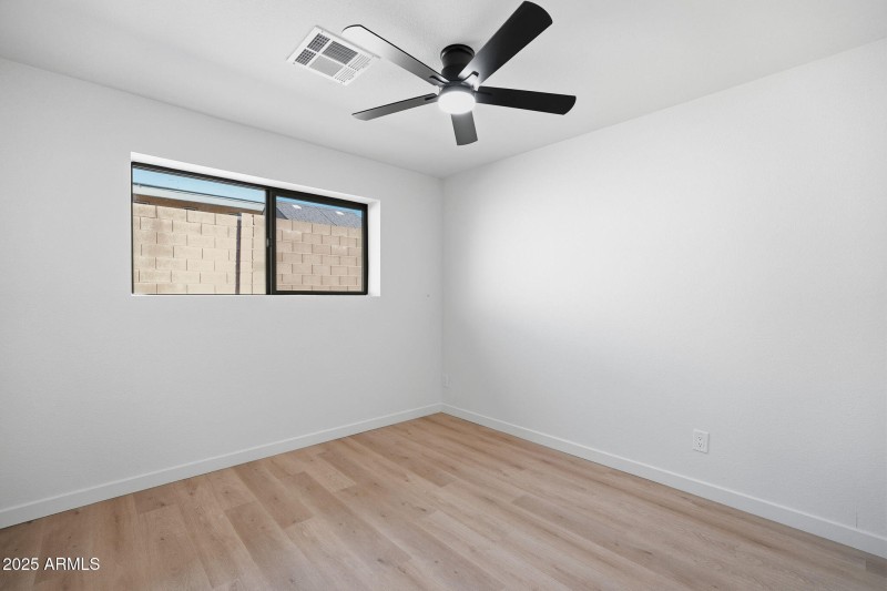 21-web-or-mls-021_ListerPros