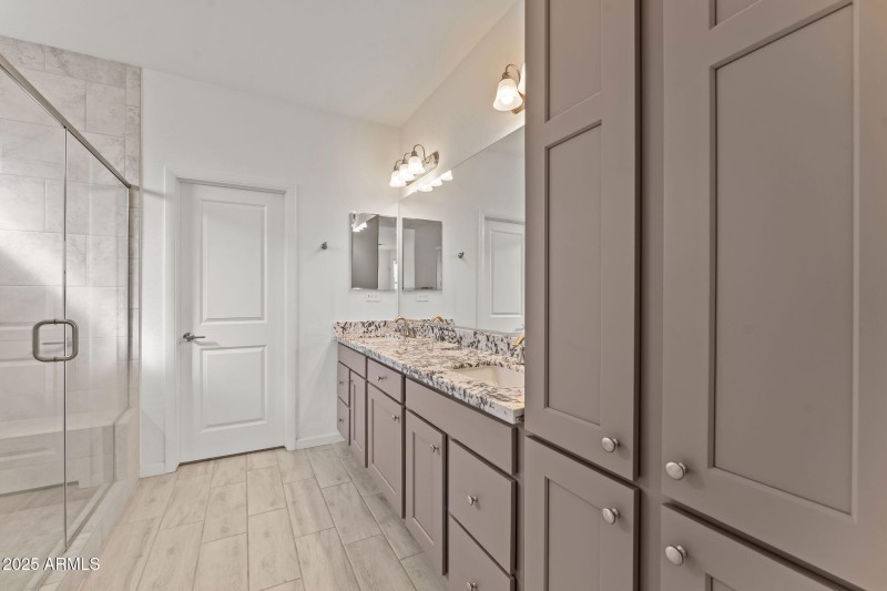 25-web-or-mls-DSC08178