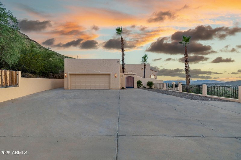 Garage & Additional Parking