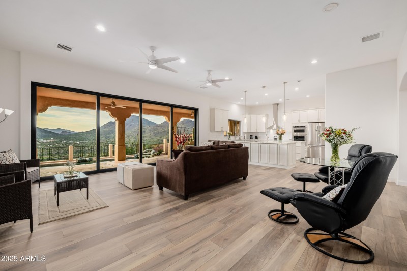 Living Rm Into Kitchen