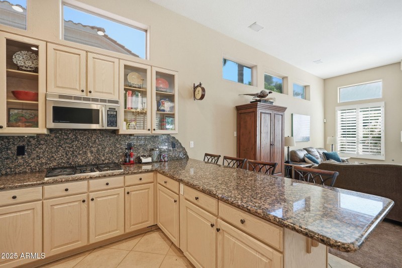 34-web-or-mls-037_ListerPros