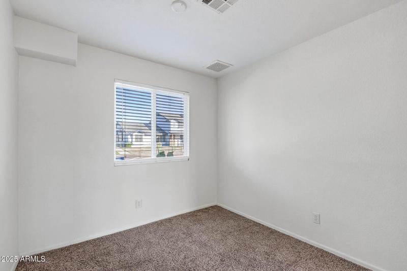 29_9025_W_Cinnabar29_mls