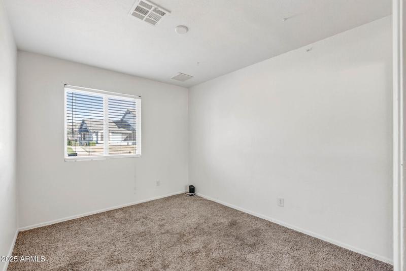 31_9025_W_Cinnabar31_mls