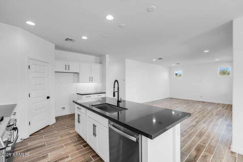 17636 W GEORGIA Avenue - Ready Now!