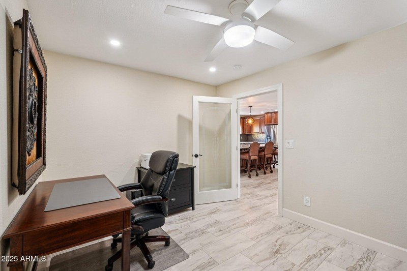 24-web-or-mls-N 109th Ave-S1511-024