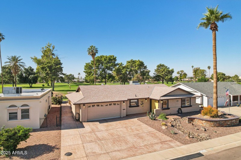 47-web-or-mls-N 109th Ave-S1511-047