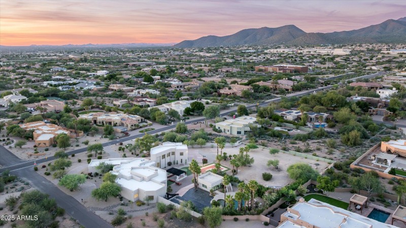 02-12816ETurquoiseAve-2