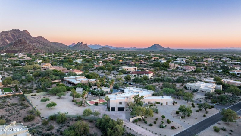 67-12816ETurquoiseAve-67