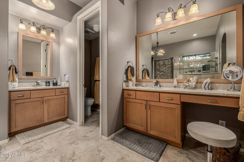 Dual Walk-In Closets