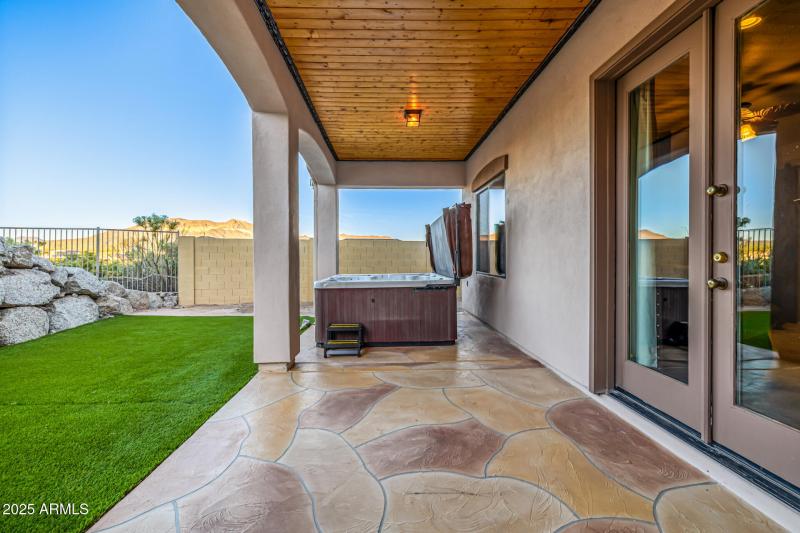 Full Length Covered Patio