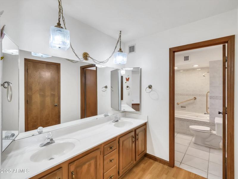 26-15172 E Verbena Drive-26