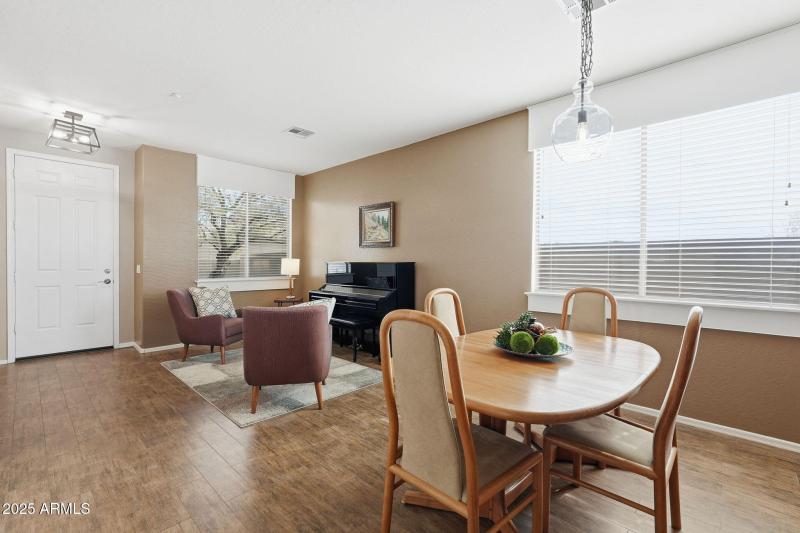 Living room dining room - entrance