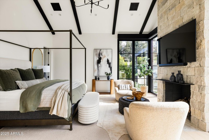 039-5715 E Monterosa St Phoenix_39